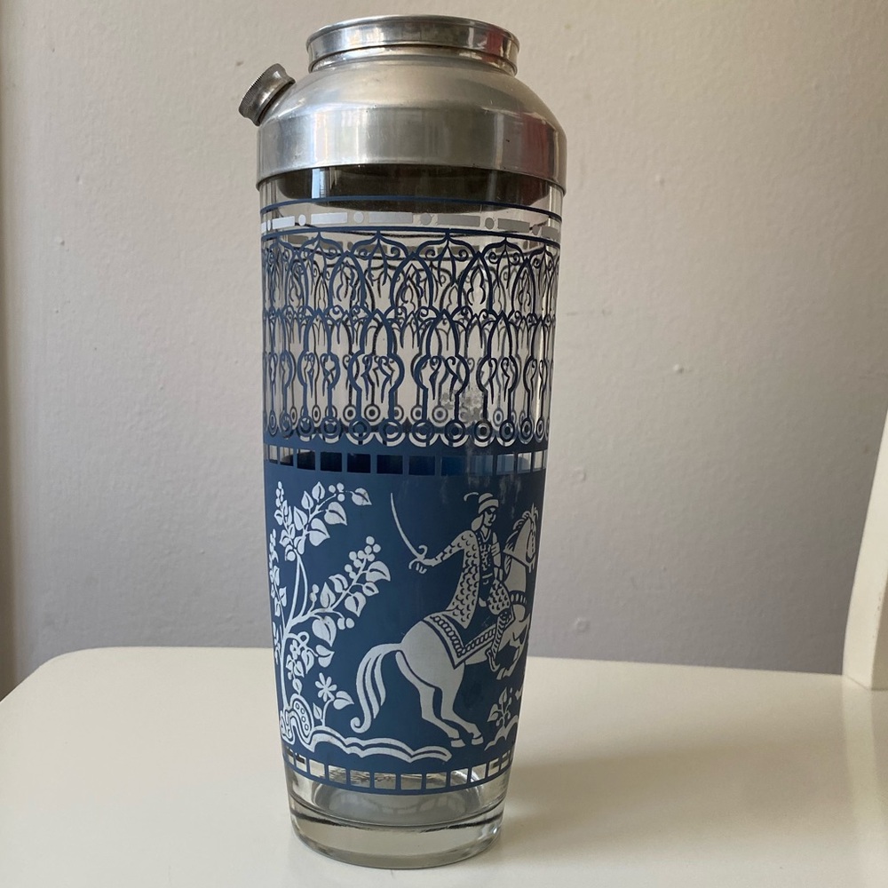 Vintage Hazel Atlas Arabian Knights Martini Shaker Silver Blue Cocktail Shaker